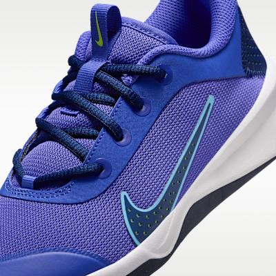 Nike Omni Multi-Court Big Kids' Indoor Court Shoes