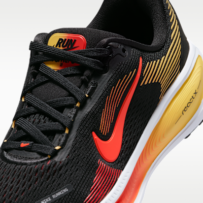 ナイキ ボメロ 18 ジュニア ロード ランニングシューズ