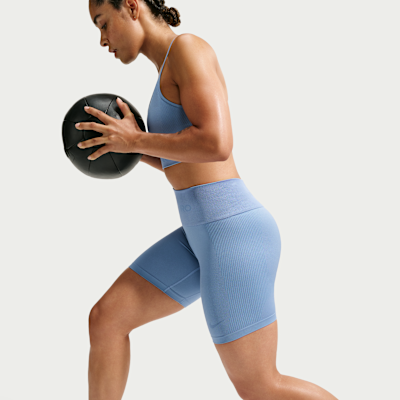 Nike Pro Seamless Dri-FIT Yüksek Belli 13 cm Kadın Bisiklet Şortu görsel 4