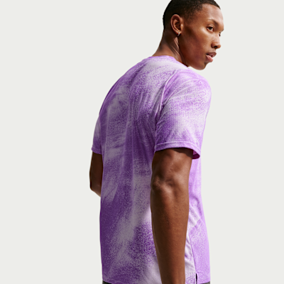 NikeCourt Slam Dri-FIT ADV Erkek Tenis Üstü görsel 2