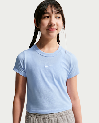 Детская футболка Nike Sportswear Big Kids' (Girls') Cropped