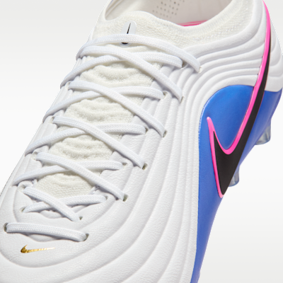 รองเท้าสตั๊ดฟุตบอลไม่หุ้มข้อสำหรับพื้นสนามหญ้าเทียม Nike Tiempo Maestro Elite