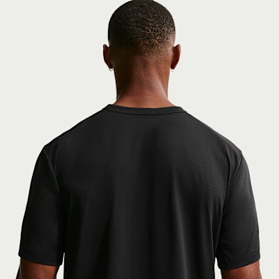 Nike Hyverse Dri-FIT UV Kısa Kollu Çok Yönlü Erkek Üstü görsel 2
