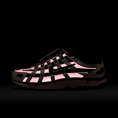 ナイキ P-6000 ウィメンズシューズ リフレクティブ (再帰反射) アクセント付き