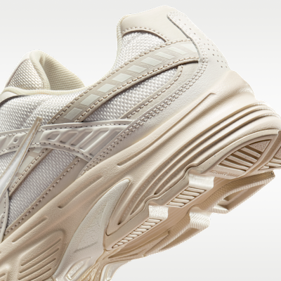 รองเท้าผู้หญิง Nike Initiator