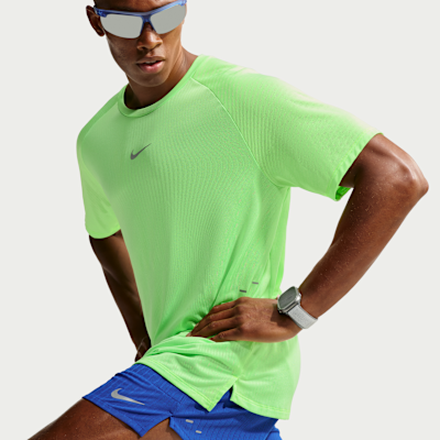 Nike Stride Aero-FIT Kısa Kollu Erkek Koşu Üstü görsel 3