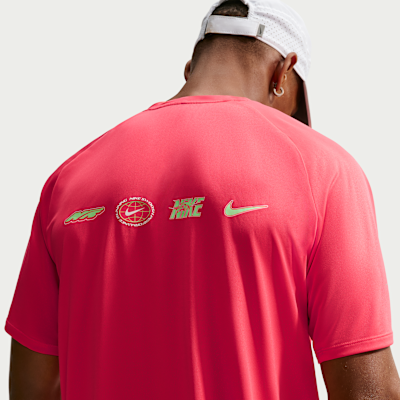 Nike Stride Dri-FIT ADV Kısa Kollu Erkek Koşu Üstü görsel 2