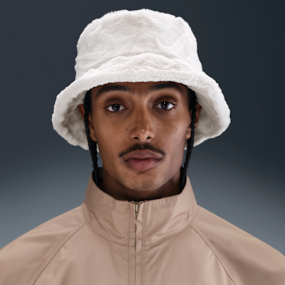 Nike Apex Faux Fur Bucket Hat
