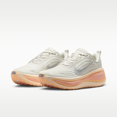 Nike Vomero Plus Kadın Yol Koşu Ayakkabısı görsel 5