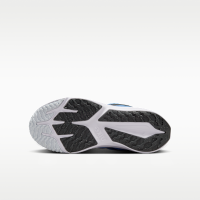 รองเท้าวิ่งโร้ดรันนิ่งเด็กโต Nike Star Runner 4