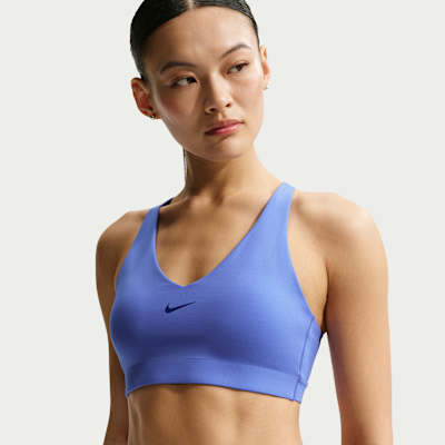 Nike Universa Orta Destekli Pedli Kadın Spor Sütyeni görsel 2