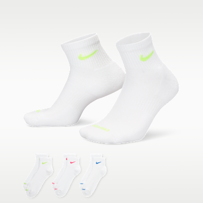 Nike Everyday Plus Cushioned Training Ankle Socks (3 Pairs)