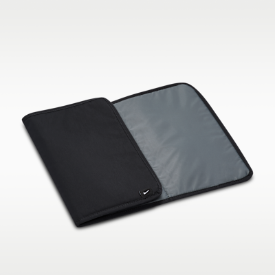 Nike (M) Convertible Diaper Bag 2.0 (Maternity) (25L)