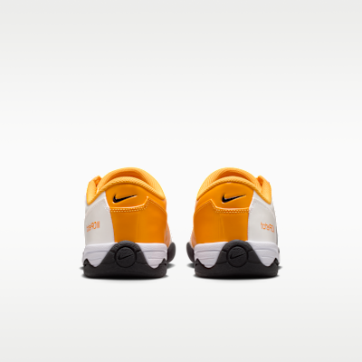 Nike Total 90 Erkek Ayakkabısı görsel 6