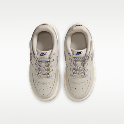 Nike Force 1 Low LV8 EasyOn Younger Kids' Shoes