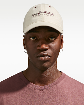 Женская кепка Nike Sportswear Unstructured Cap