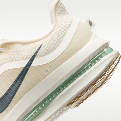 Nike Pegasus Premium Erkek Yol Koşu Ayakkabısı görsel 8