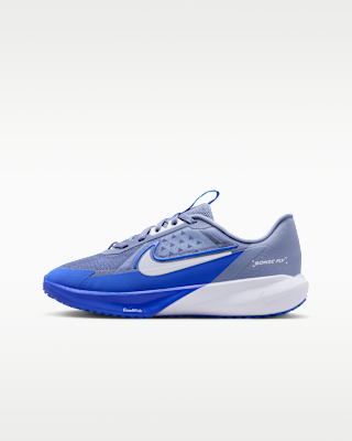 Детские кроссовки Nike Sonic Fly Big Kids' для бега