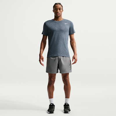 Nike Dri-FIT Erkek Fitness Tişörtü görsel 4
