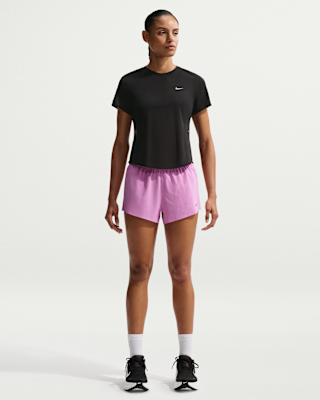 Женские шорты Nike Swift Breathe Dri-FIT Mid-Rise 2.5" Brief-Lined Shorts для бега
