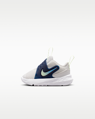 Детские кроссовки Nike Team Hustle D 12 Baby/Toddler