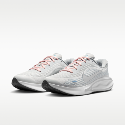 รองเท้าวิ่งโร้ดรันนิ่งผู้หญิง Nike Journey Run