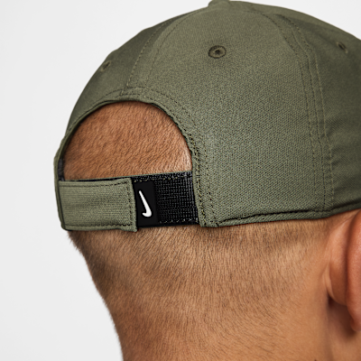 Nike Dri-FIT Club Structured Swoosh Cap