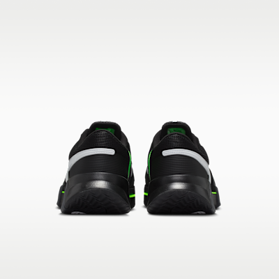 Męskie buty do tenisa na korty ziemne Nike GP Challenge 1.5