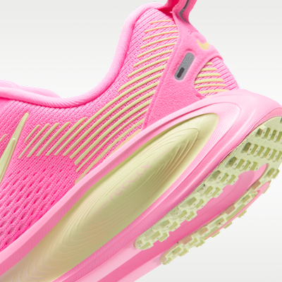 Tenis de correr en pavimento para niños grandes Nike Vomero 18