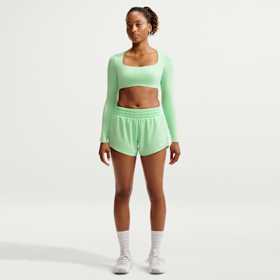 Nike One Dri-FIT Normal Belli 8 cm Slip Astarlı Kadın Şortu