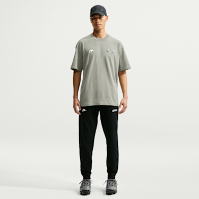 Nike Sportswear Erkek Tişörtü görsel 4
