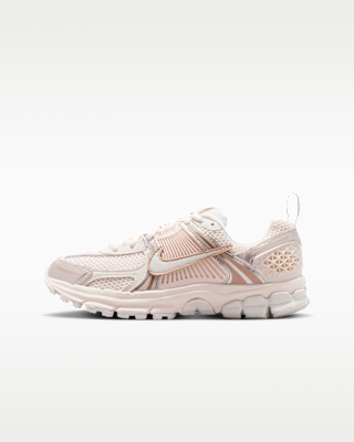 Детские кроссовки Nike Vomero 5 Big Kids' with Reflective Accents