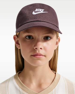 Детская кепка Nike Club Kids' Unstructured Futura Wash Cap