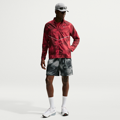 Nike Miler Repel UV Korumalı Erkek Koşu Ceketi görsel 4