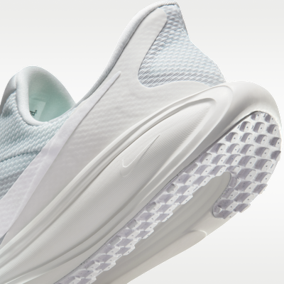 Tenis de correr en pavimento para hombre Nike Revolution 8 EasyOn