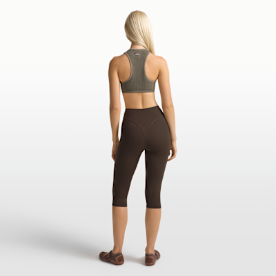 Γυναικείος στηθόδεσμος με ψηλό λαιμό NikeSKIMS Ribbed Seamless