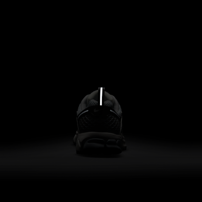 Nike Vomero 5 大童反光裝飾鞋款