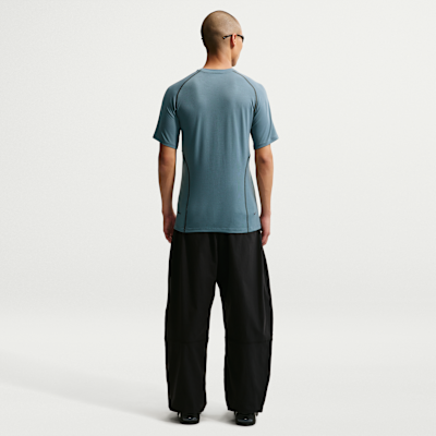 Nike Tech Dri-FIT Kısa Kollu Erkek Üstü görsel 5
