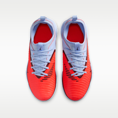 Tacos de fútbol para pasto sintético (turf) para niños grandes Nike Jr. Phantom 6 Low Academy