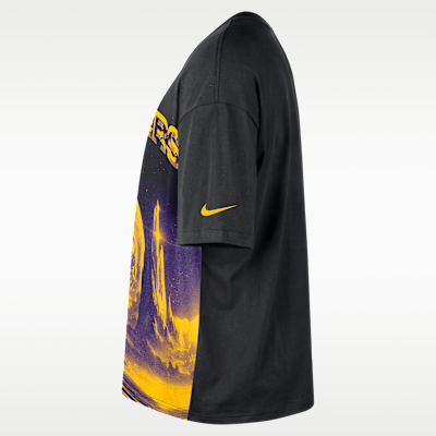 Boxy NBA-t-shirt Los Angeles Lakers Courtside Nike för män