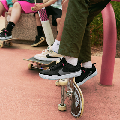 Nike SB Day One Big Kids' Skate Shoes