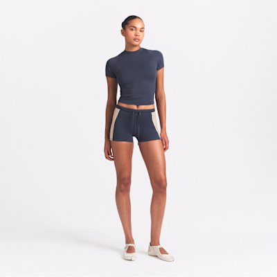 Женские шорты Nike NikeSKIMS Matte Shine Mix Women's 2" Shorts