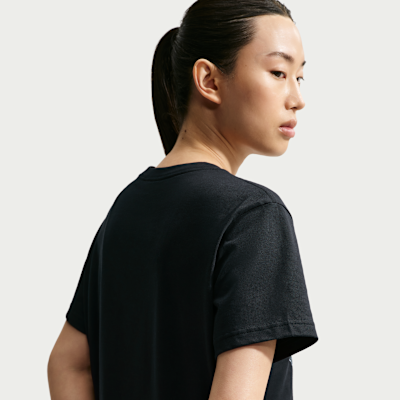 Футболка женская Nike Sportswear Classic Oversized