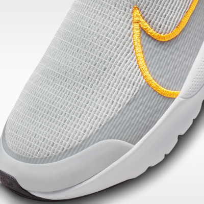 รองเท้าวิ่งเด็กโต Nike Flex Plus 2