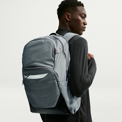 d'feeters soccer nike backpack Academy Team (BLACK) The provided rain fly helps with rain protection with Storm Backpack Nike Academy Team |