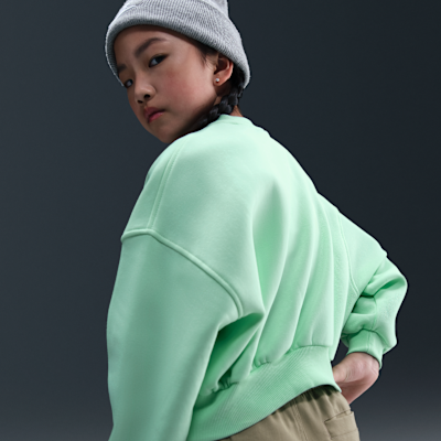 Nike Sportswear Club Fleece Girls' Boxy Crew-Neck Sweatshirt