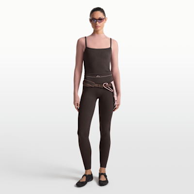 Leggings NikeSKIMS Ribbed Seamless med hög midja 66 cm för kvinnor