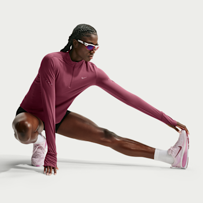 Nike Swift Dri-FIT UV Çeyrek Fermuarlı Kadın Koşu Üstü görsel 3