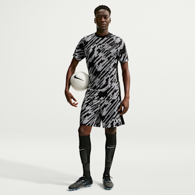 Nike Academy+ Dri-FIT Erkek Futbol Şortu