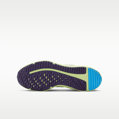 Nike Cosmic Runner Big Kids' Shoes